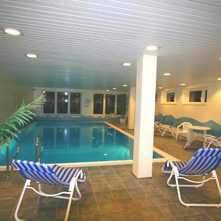 Dom wakacyjny Seepark Burhave 10 *